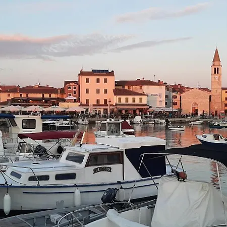 Elizej Apartman Fažana